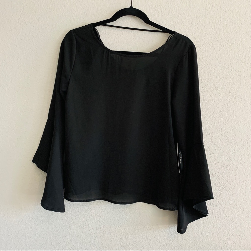 bell sleeve top